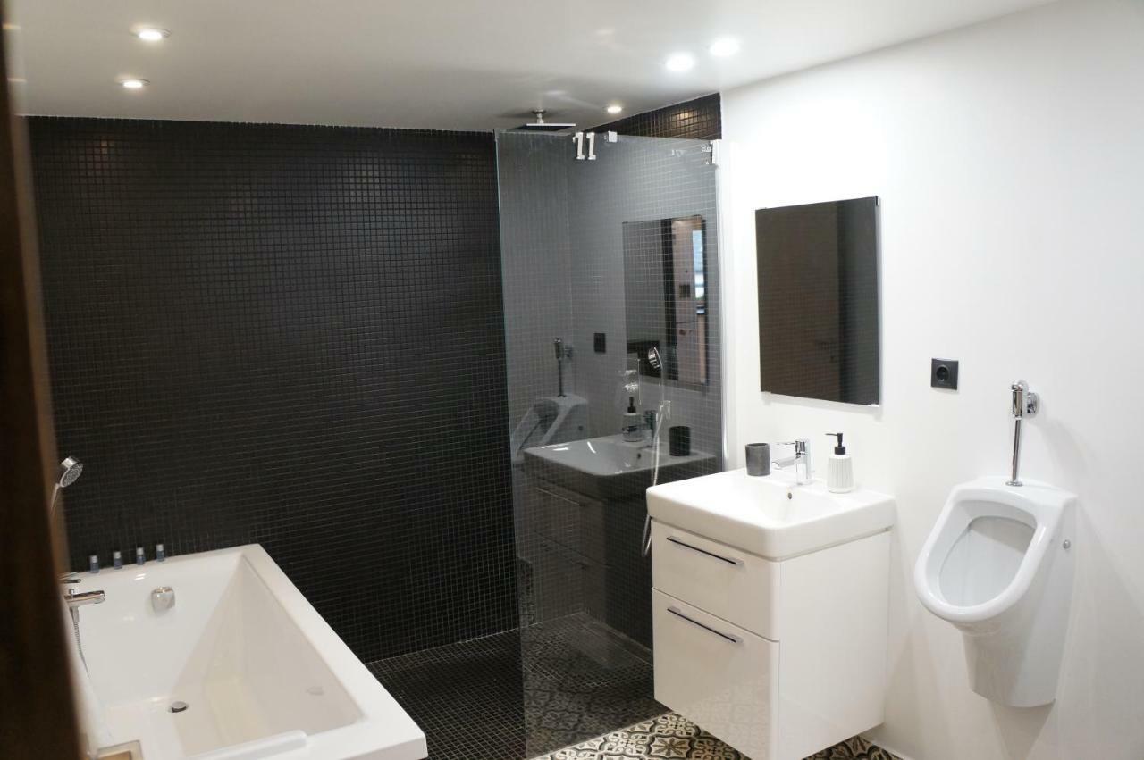 Leisure Apartmens Brasov Leilighet Eksteriør bilde