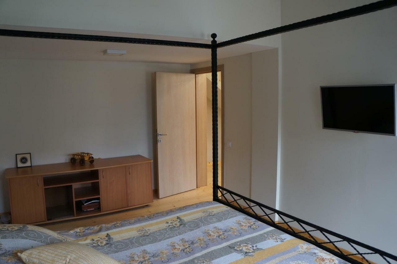 Leisure Apartmens Brasov Leilighet Eksteriør bilde